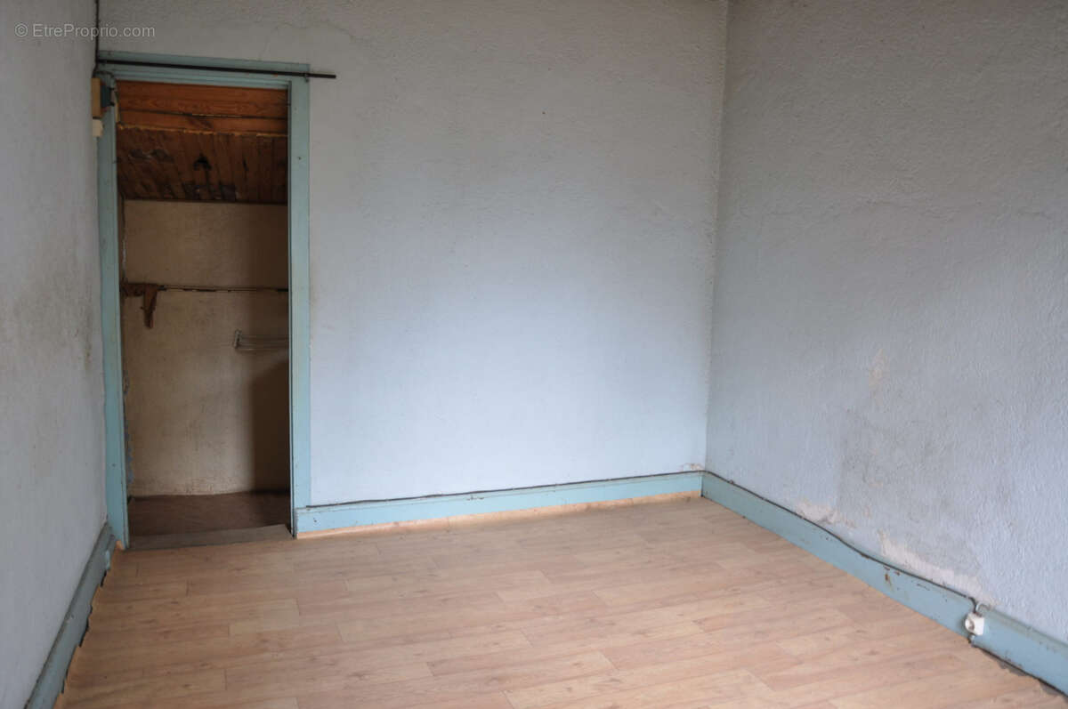 Maison à ANDELAROCHE