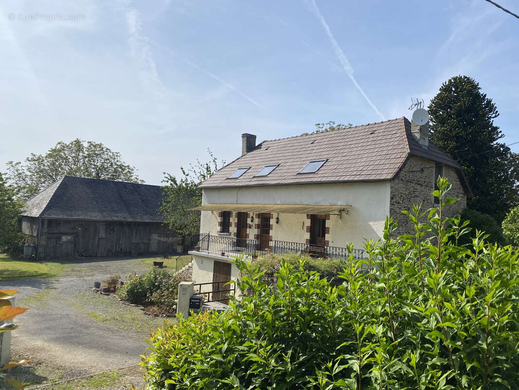 Maison à BEYSSENAC