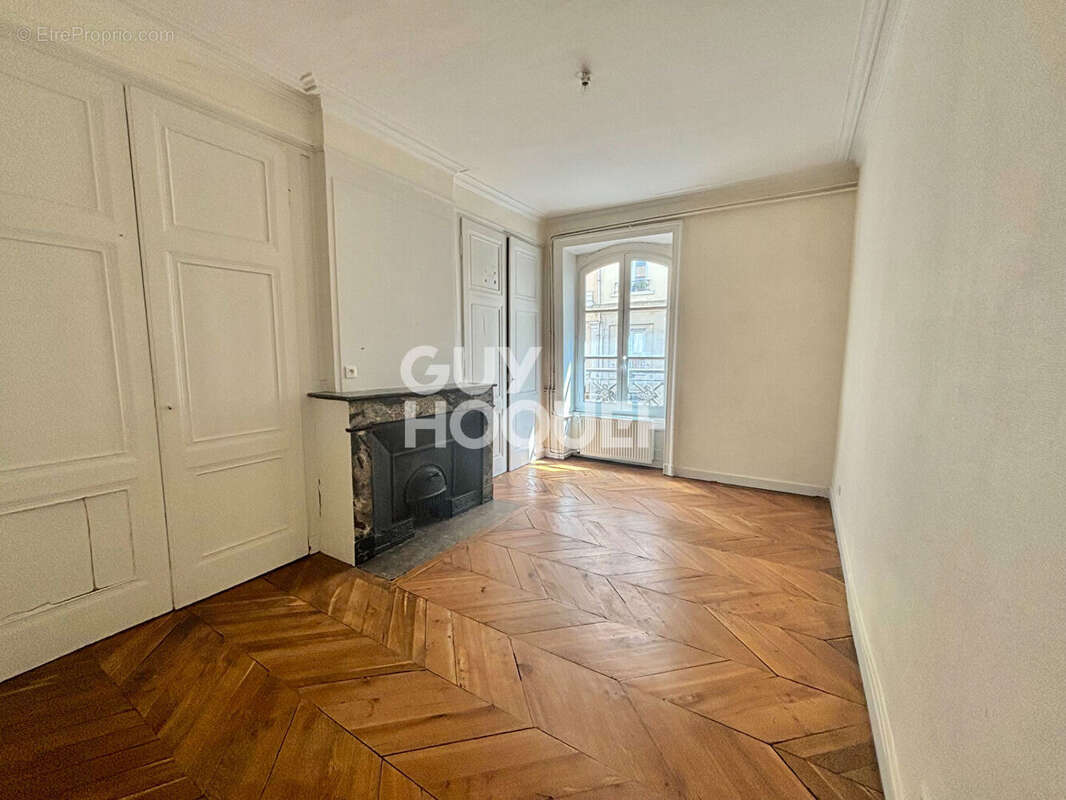 Appartement à LYON-2E