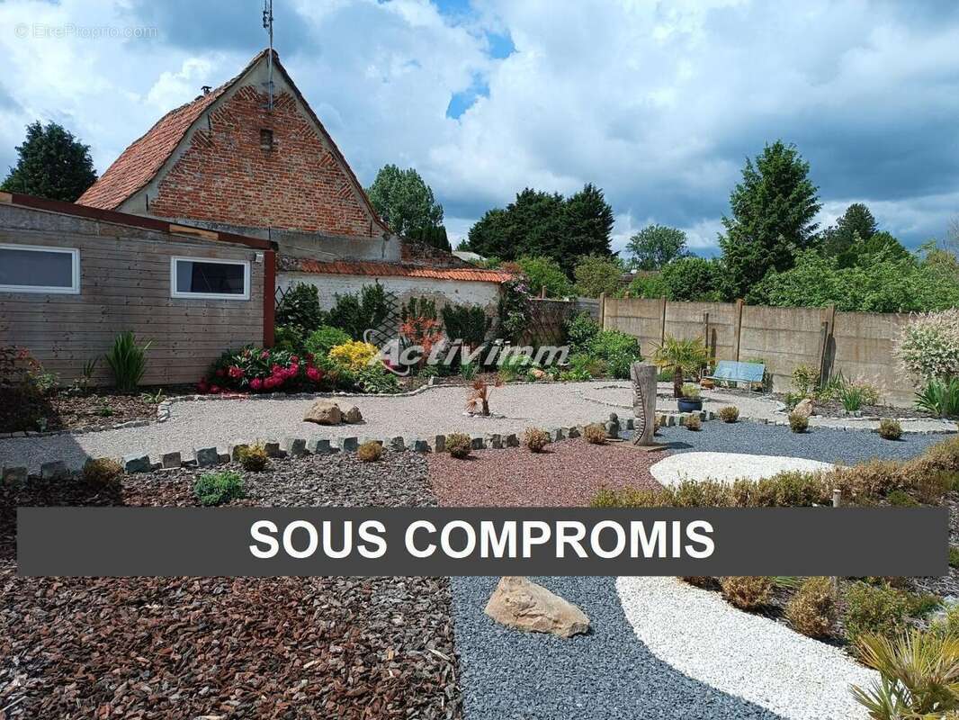 4122 (13) - Maison à HESDIN