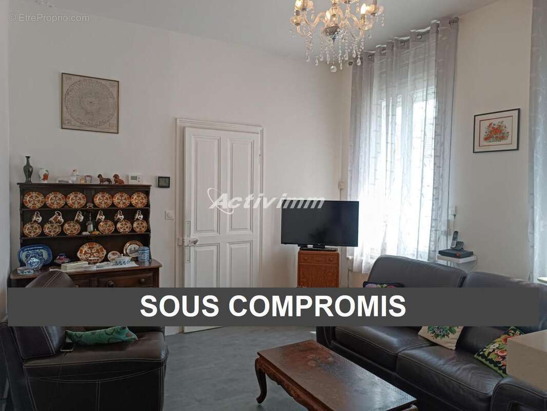 4122 (19) - Maison à HESDIN