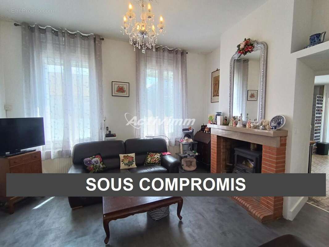 4122 (20) - Maison à HESDIN