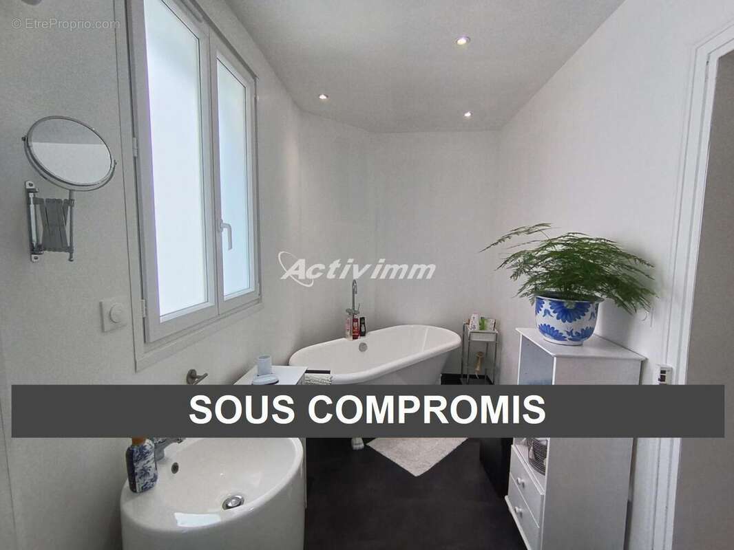 4122 (23) - Maison à HESDIN