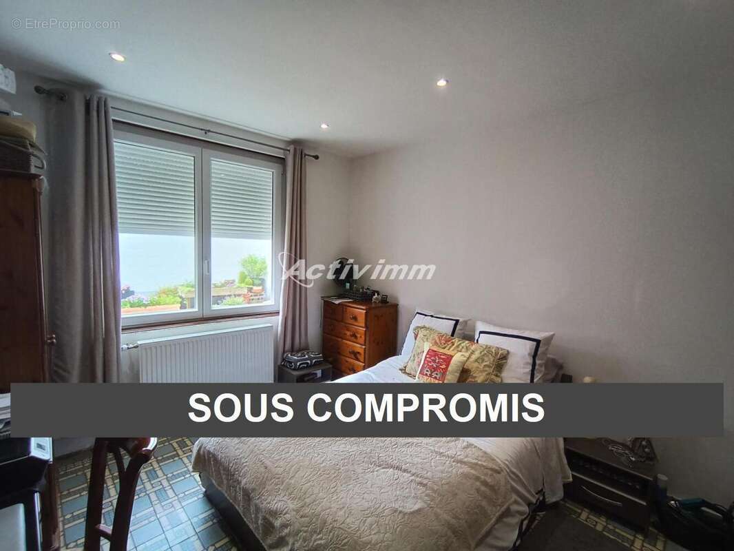 4122 (25) - Maison à HESDIN