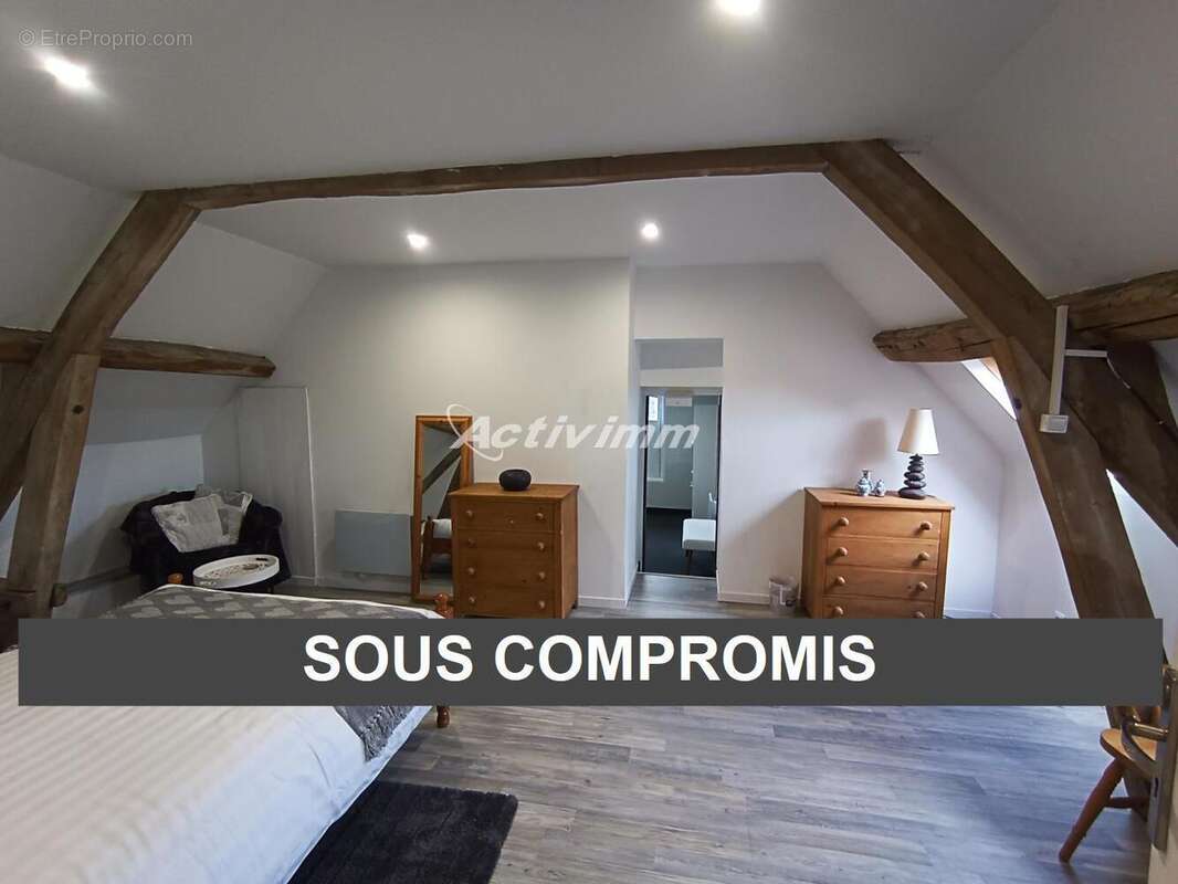 4122 (5) - Maison à HESDIN