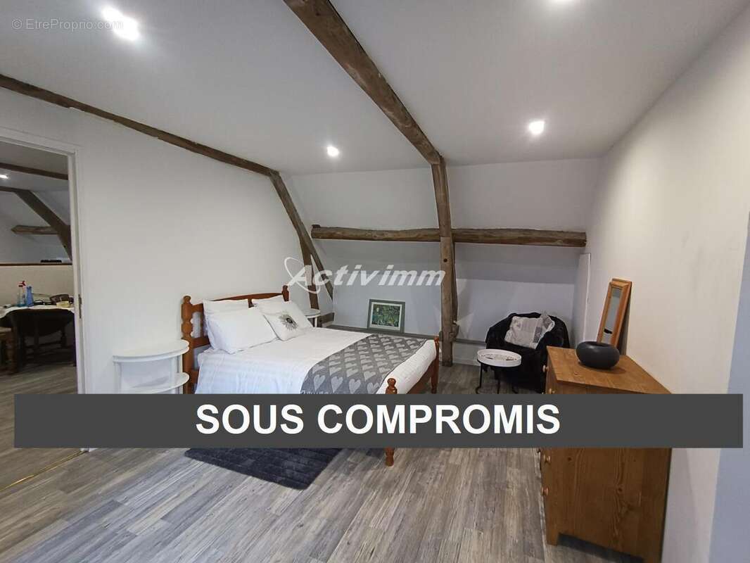 4122 (6) - Maison à HESDIN