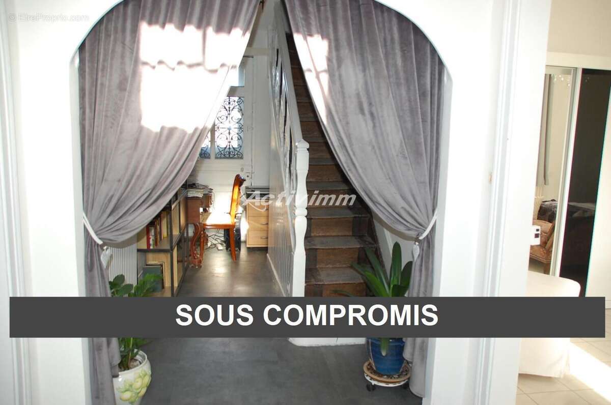 4122 (6) - Maison à HESDIN