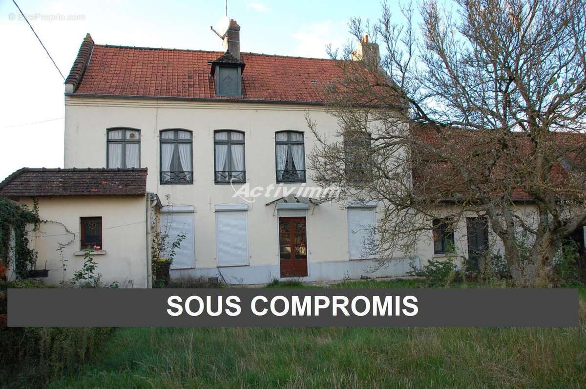 4152 (19) - Maison à HESDIN