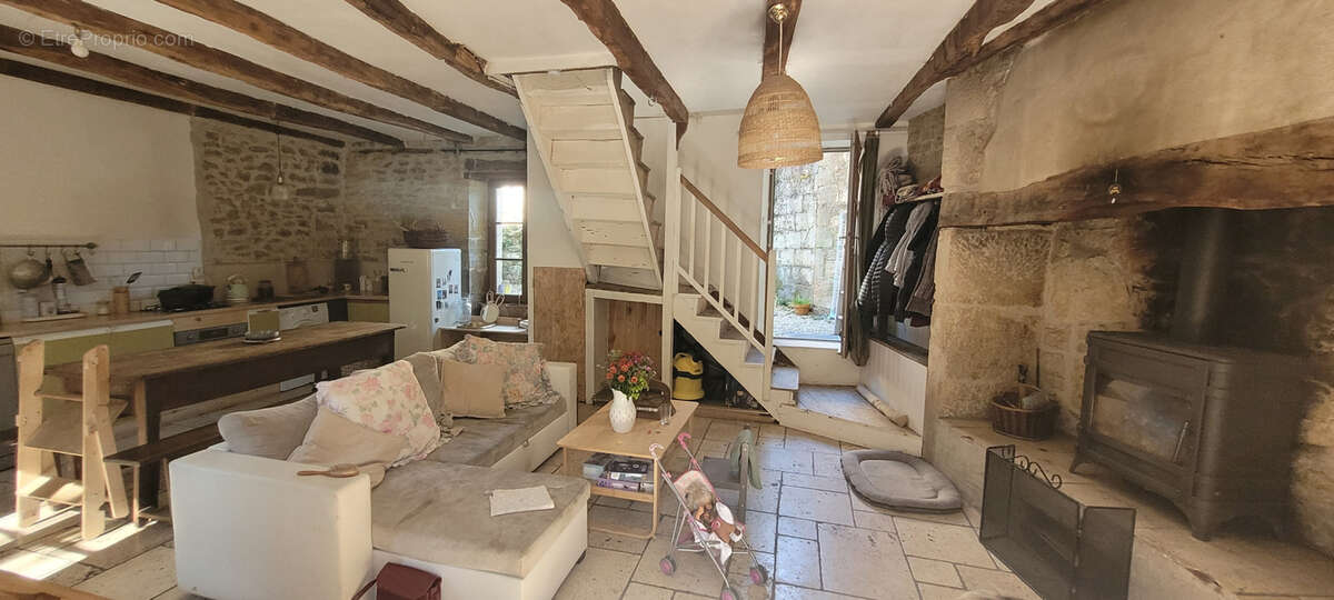 Maison à SAINT-ROBERT