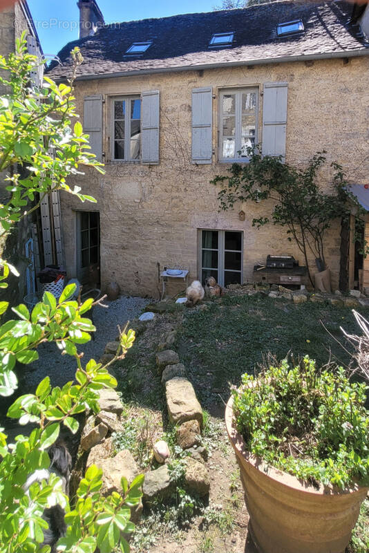 Maison à SAINT-ROBERT