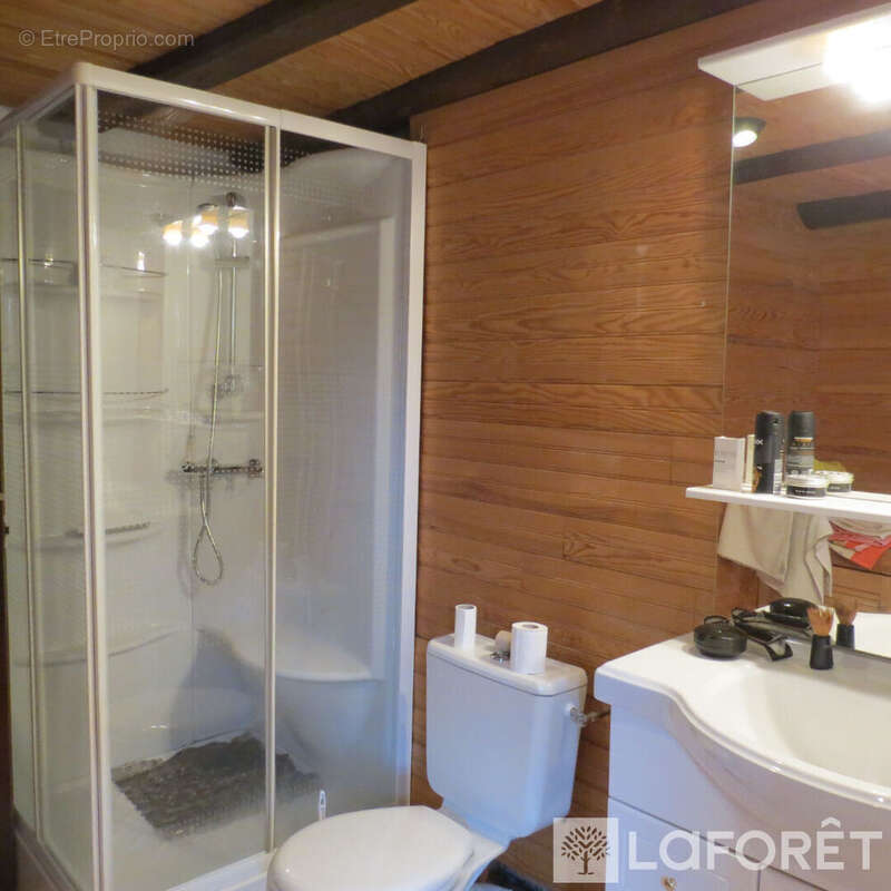 Maison à VILLENEUVE-D&#039;ALLIER