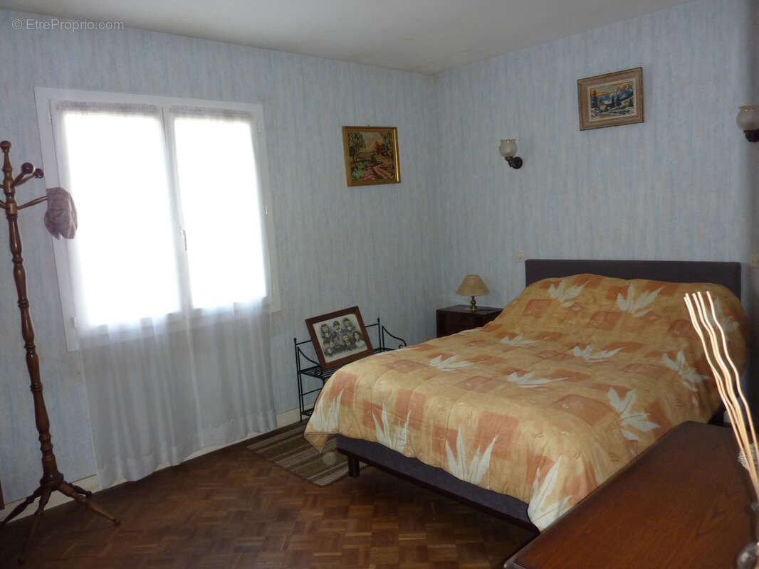 Maison à MONTMORILLON