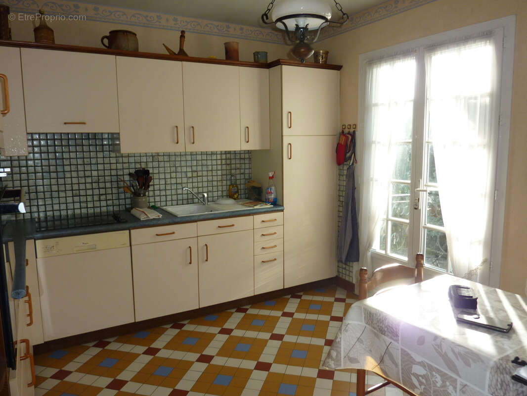 Maison à MONTMORILLON