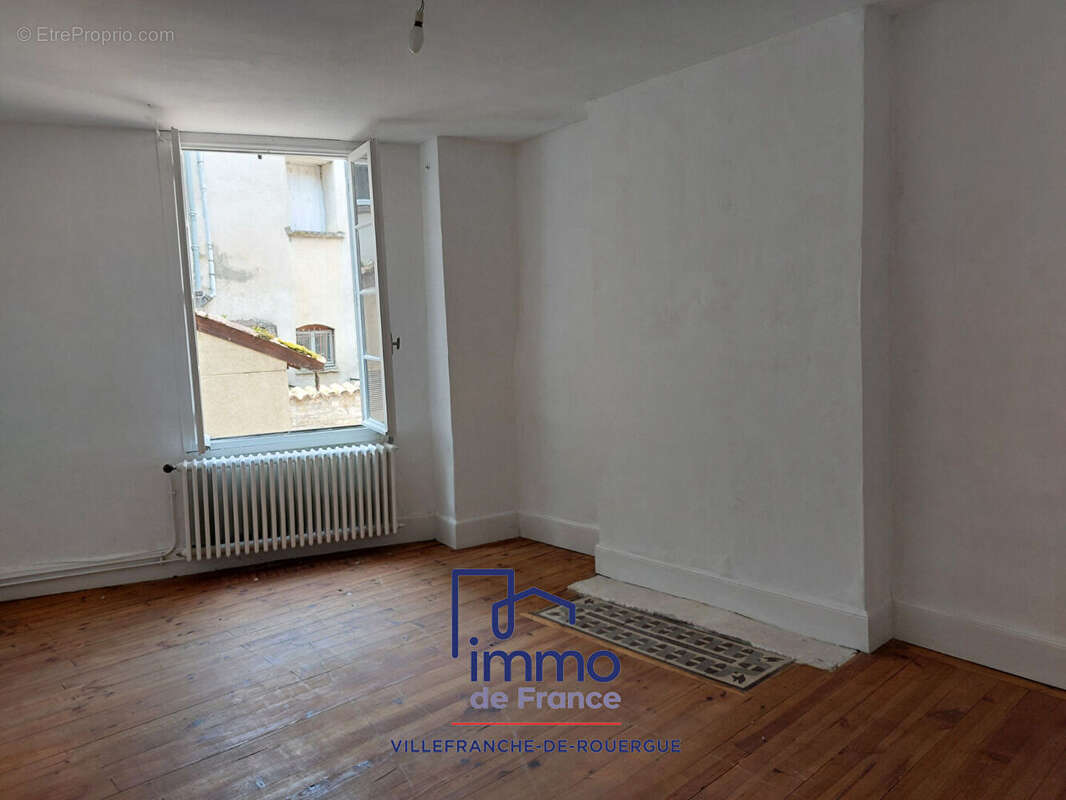 Appartement à VILLEFRANCHE-DE-ROUERGUE