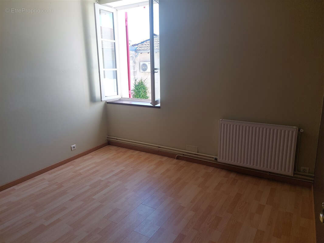 Maison à CASTETS-EN-DORTHE