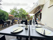 Commerce à FONTAINE