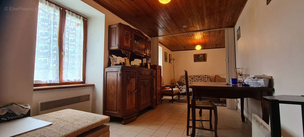 Maison à SAINT-AGREVE