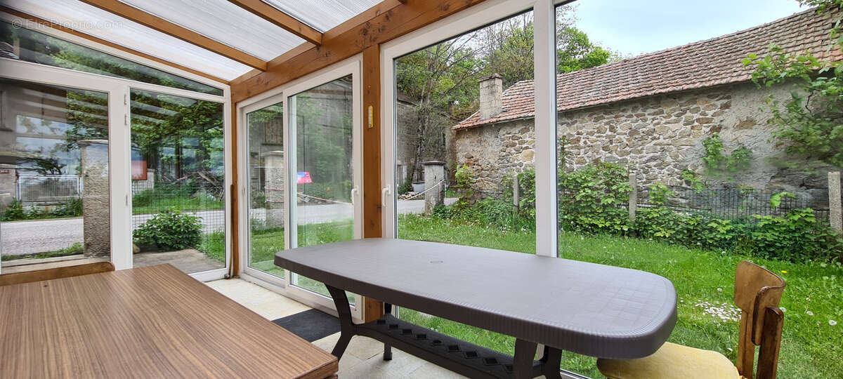 Maison à SAINT-AGREVE