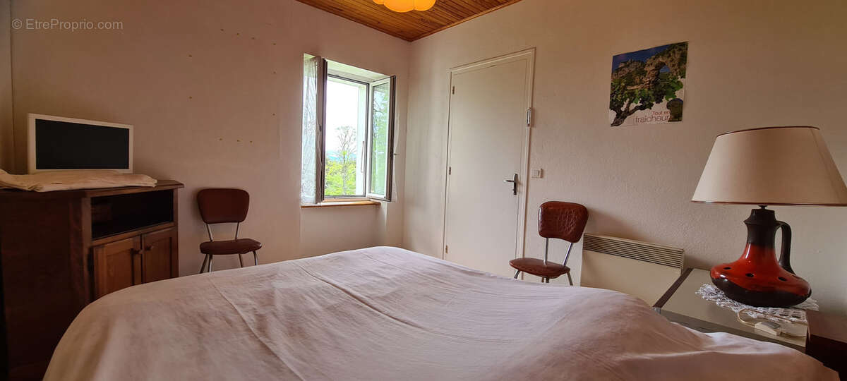 Maison à SAINT-AGREVE