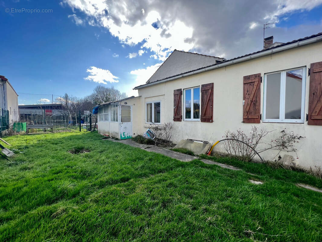 Terrain à ATHIS-MONS