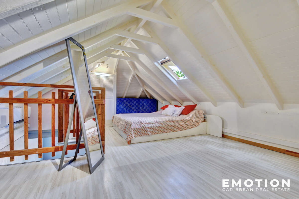 Maison à CAPESTERRE-BELLE-EAU