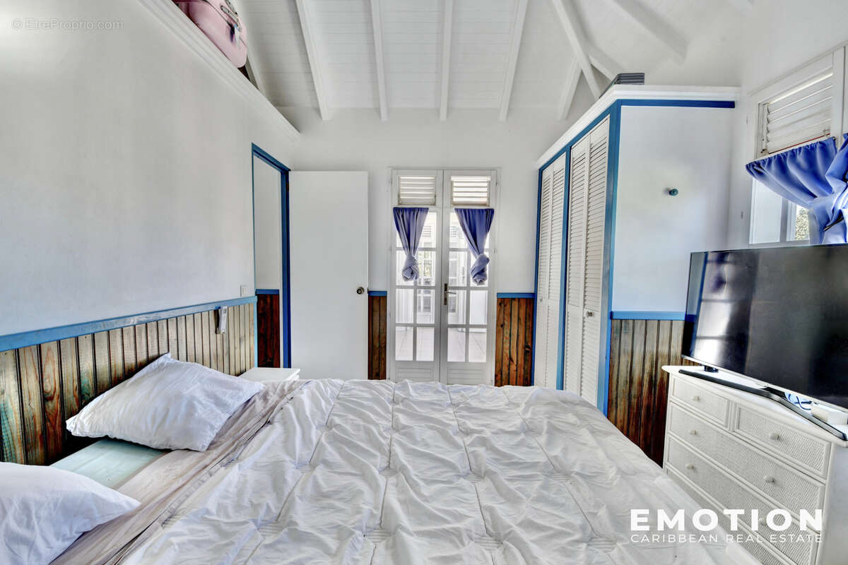 Maison à CAPESTERRE-BELLE-EAU