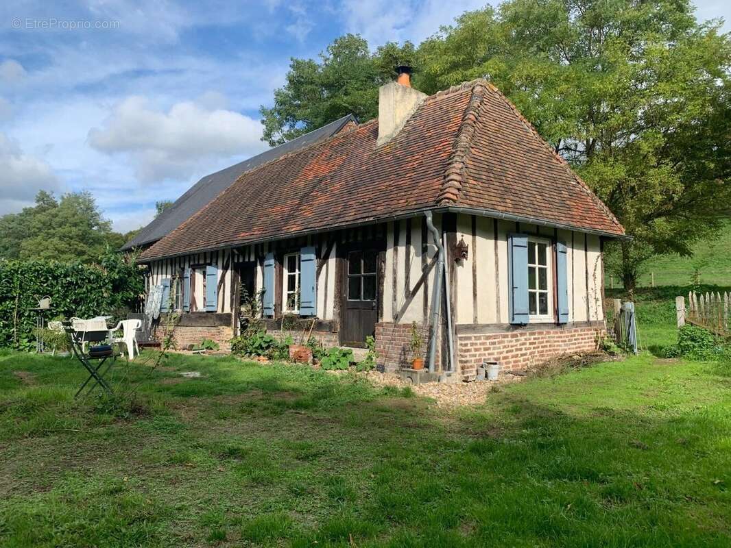 Maison à PONT-L&#039;EVEQUE