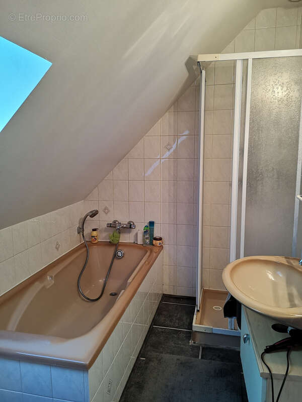 Maison à SAINT-SAUVEUR