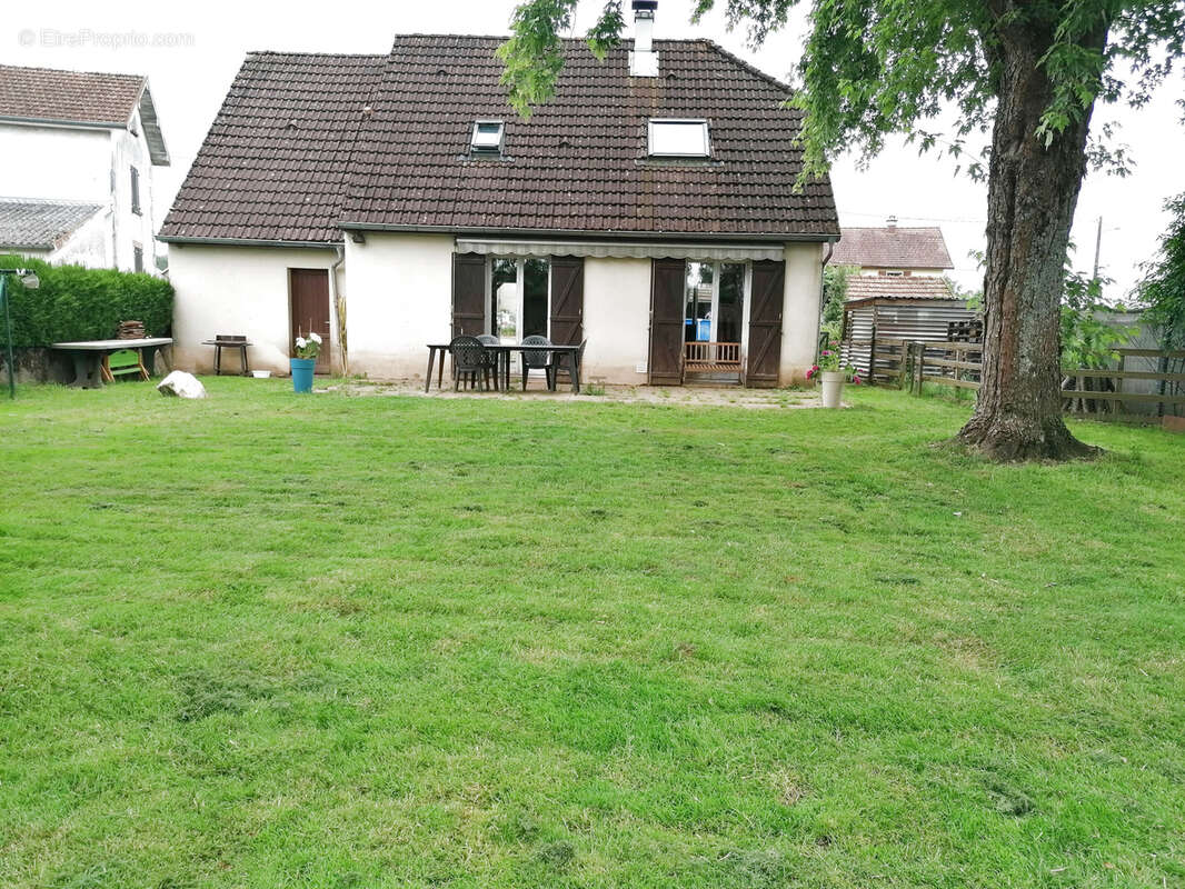 Maison à SAINT-SAUVEUR