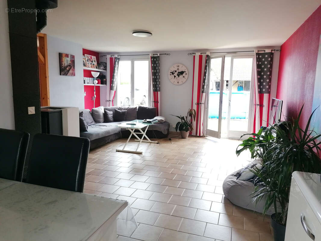 Maison à SAINT-SAUVEUR