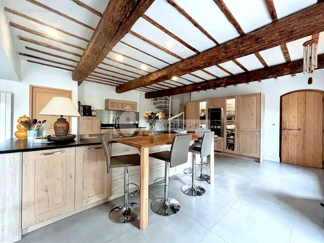 Maison à ARLES