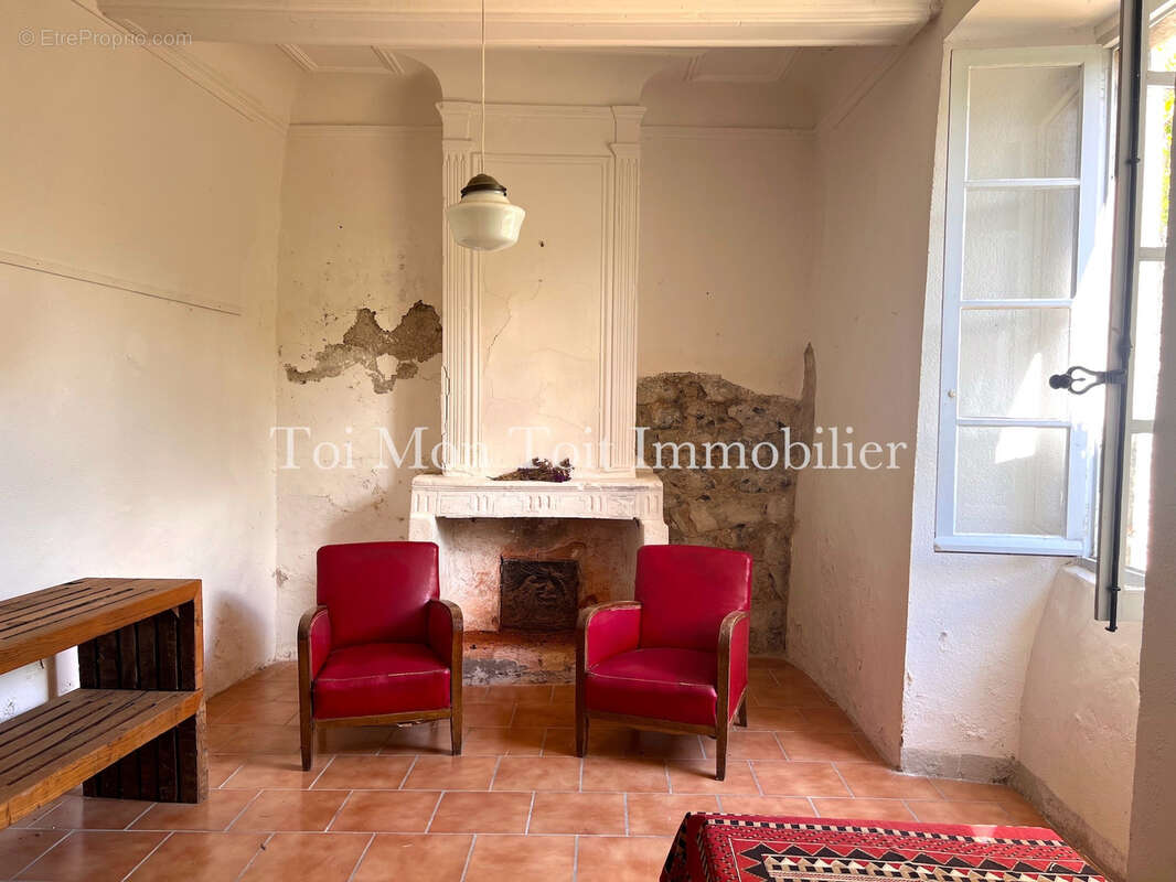 Maison à DURFORT-ET-SAINT-MARTIN-DE-SOSSENAC