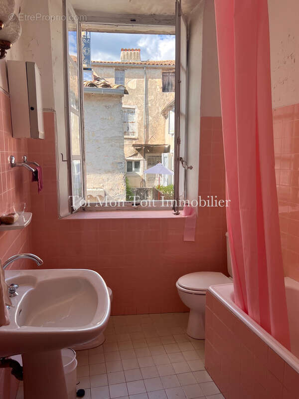 Maison à DURFORT-ET-SAINT-MARTIN-DE-SOSSENAC