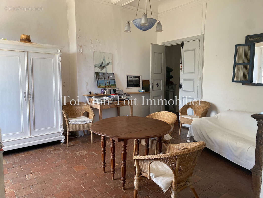 Maison à DURFORT-ET-SAINT-MARTIN-DE-SOSSENAC