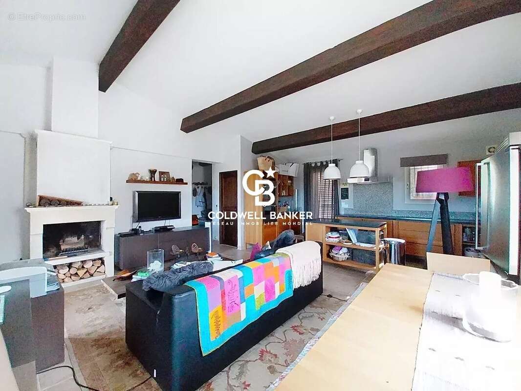 Appartement à MONTAUROUX