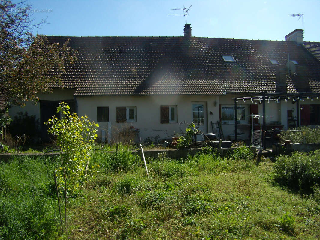 Maison à EPERVANS