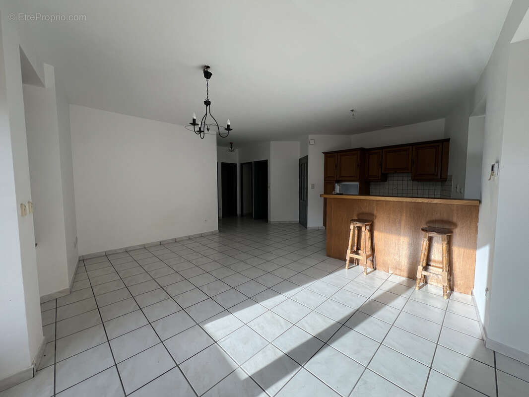 Maison à FREYCENET-LA-TOUR