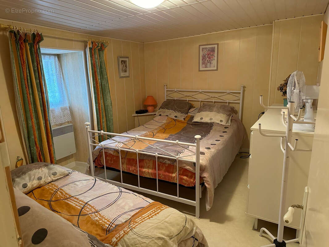 Maison à LA VACQUERIE-ET-SAINT-MARTIN-DE-CASTRIES