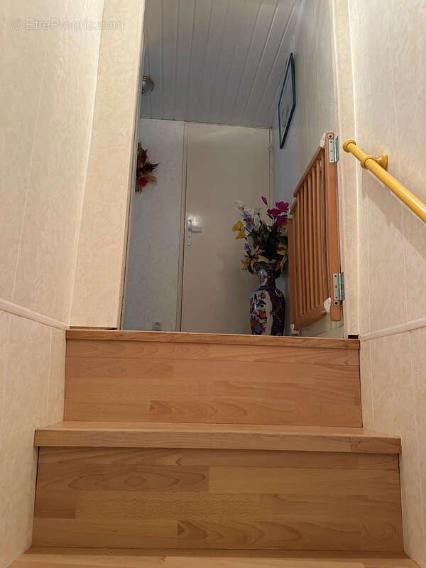 Maison à LA VACQUERIE-ET-SAINT-MARTIN-DE-CASTRIES