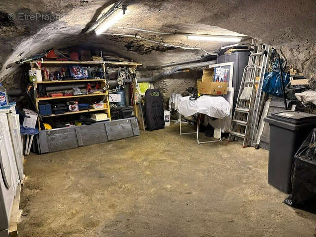 Maison à LA VACQUERIE-ET-SAINT-MARTIN-DE-CASTRIES