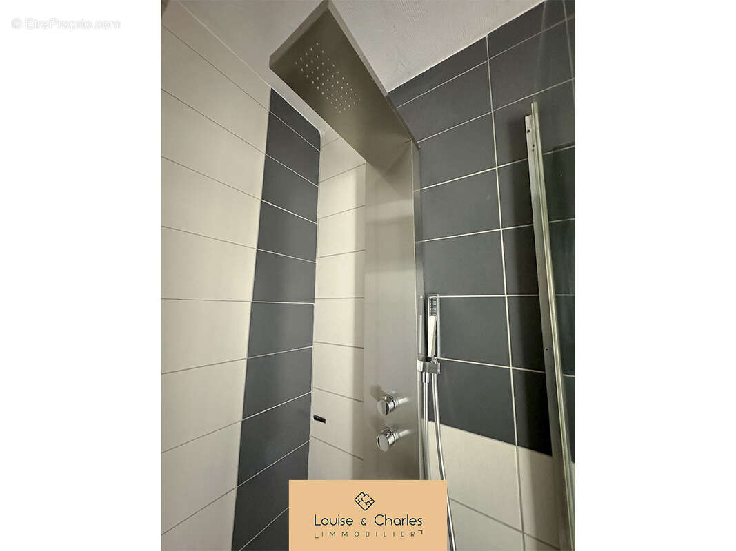 Appartement à RILLIEUX-LA-PAPE