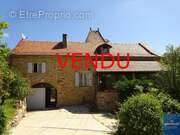 Maison à VILLEFRANCHE-DE-ROUERGUE