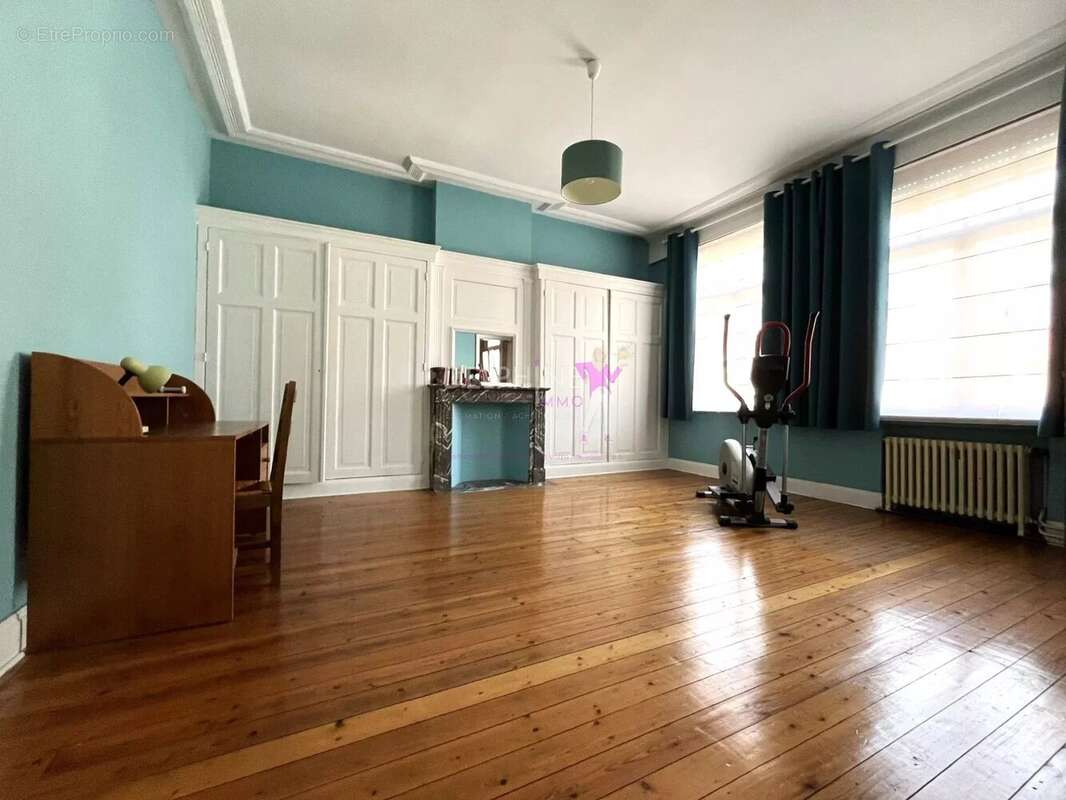 Maison à QUESNOY-SUR-DEULE