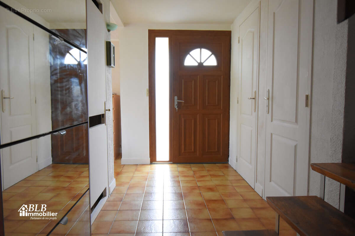 Maison à COIGNIERES