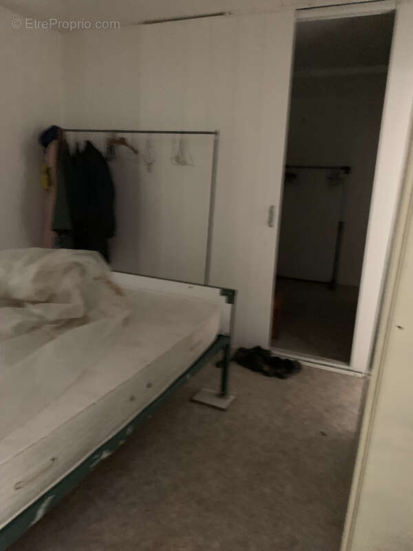 Terrain à SAINT-LOUP-DU-GAST