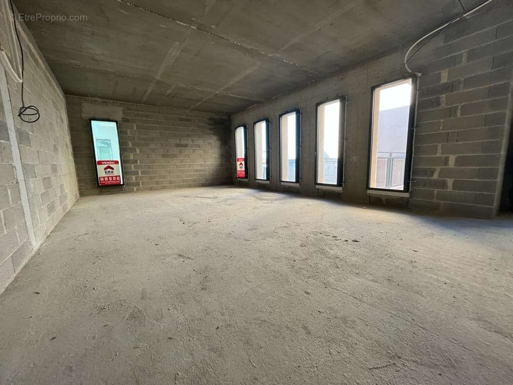 Appartement à CHATEAURENARD