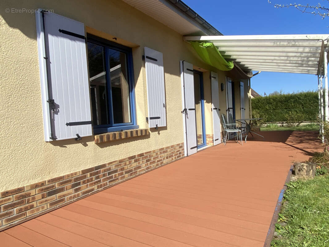 Maison à POIX-DE-PICARDIE