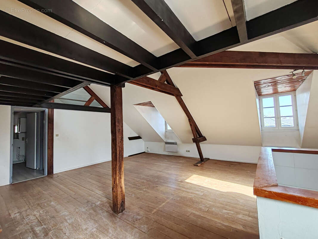 Appartement à VILLERS-COTTERETS