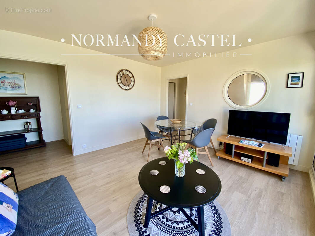 Appartement à TROUVILLE-SUR-MER