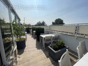 Commerce à PLAN-DE-CUQUES